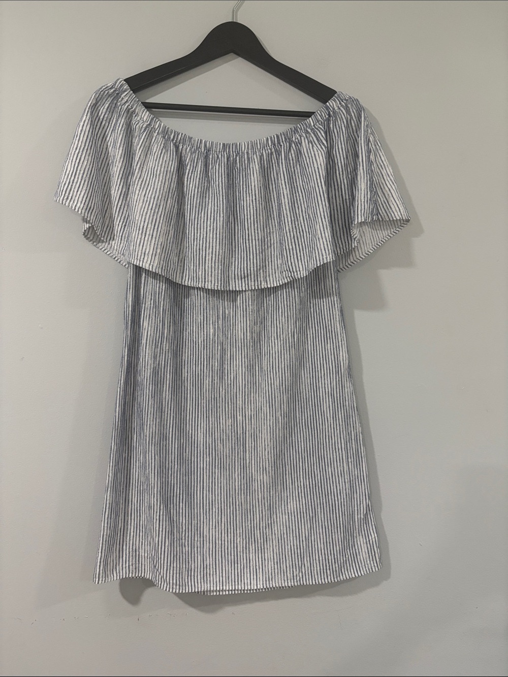 J CREW DOBBY CHAMBRAY OFF SHOLDER RUFFLE DRESS SIZEXS